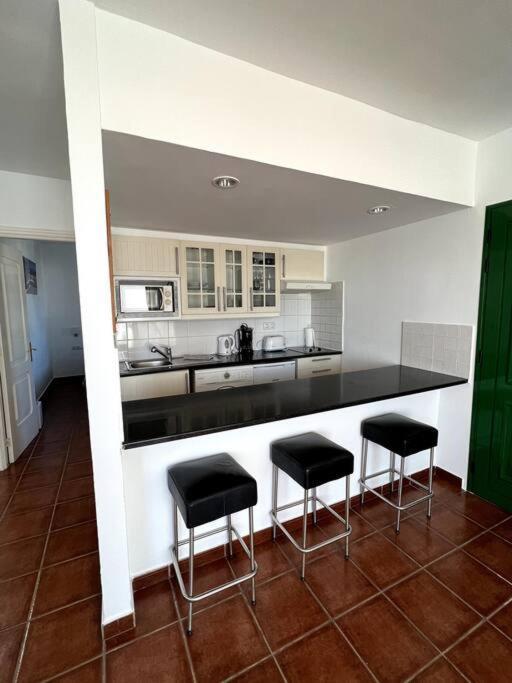 Casa Breen - Spacious 1 Bedroom Apartment In Matagorda With Communal Pool Tías Dış mekan fotoğraf